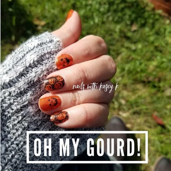 *Retired, HTF* Color Street: Oh My Gourd! | Halloween Orange Black Pumpkin - Picture 5 of 8